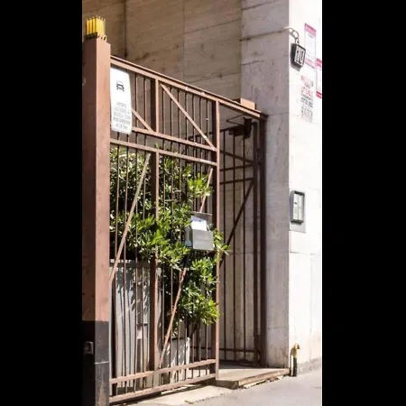 Appartement Joivy Exclusive For 4 In Navigli Near Parks Milan
