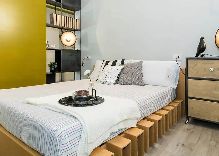 Appartement Joivy Exclusive For 4 In Navigli Near Parks Milaan